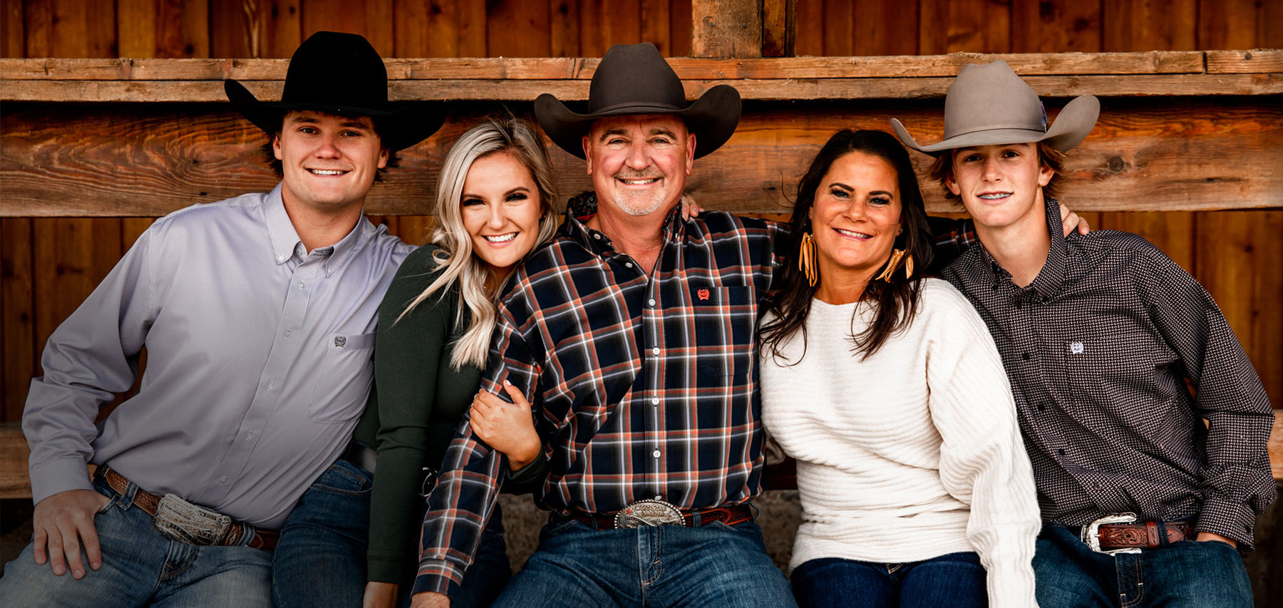 Premium Hay & Pet Supplies for Small Pets | Andy by Anderson Hay